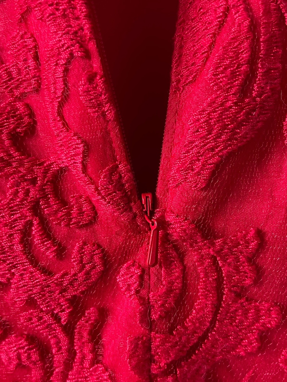 Tadashi Shoji Red Floral Lace Illusion Neck Sheath Dress Size 10 - Picture 5 of 11